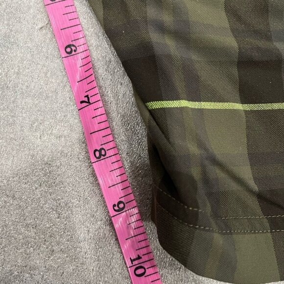 [36]Lululemon Kahuna Plaid Green and Brown Shorts - Picture 9 of 9